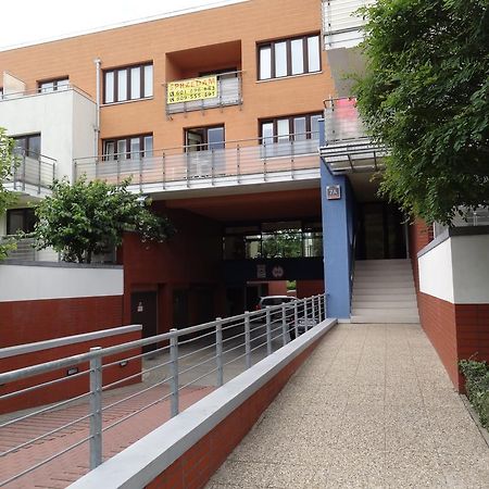Apartament z Ogrodem Zielone Tarasy Kolberg Exterior foto