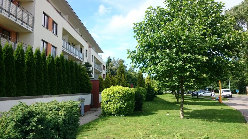Apartament z Ogrodem Zielone Tarasy Kolberg Exterior foto